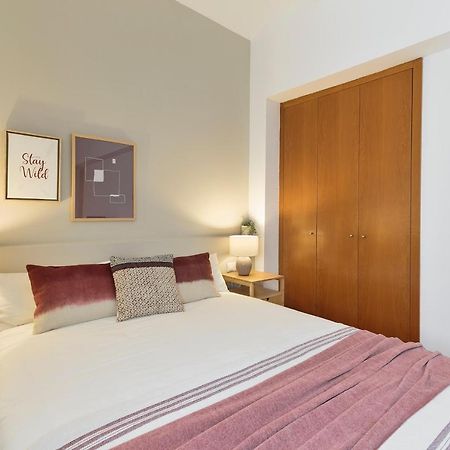 Click&Flat Sugranyes Apartment Барселона Екстериор снимка