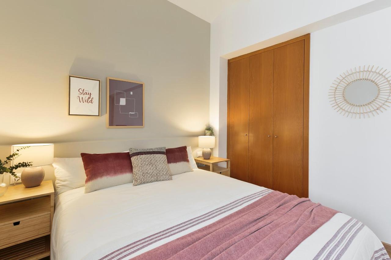 Click&Flat Sugranyes Apartment Барселона Екстериор снимка