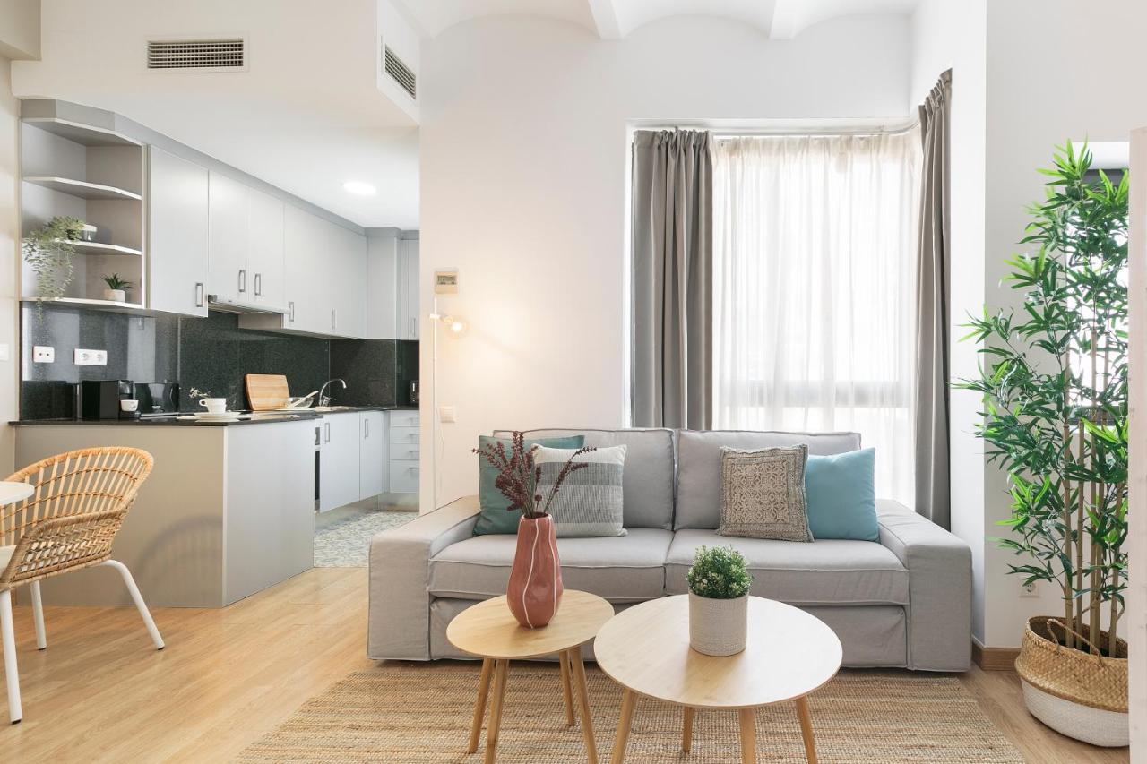 Click&Flat Sugranyes Apartment Барселона Екстериор снимка